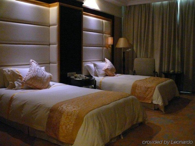 City Hotel ฝอซาน ห้อง รูปภาพ