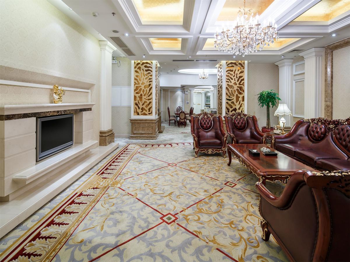 City Hotel ฝอซาน ภายนอก รูปภาพ