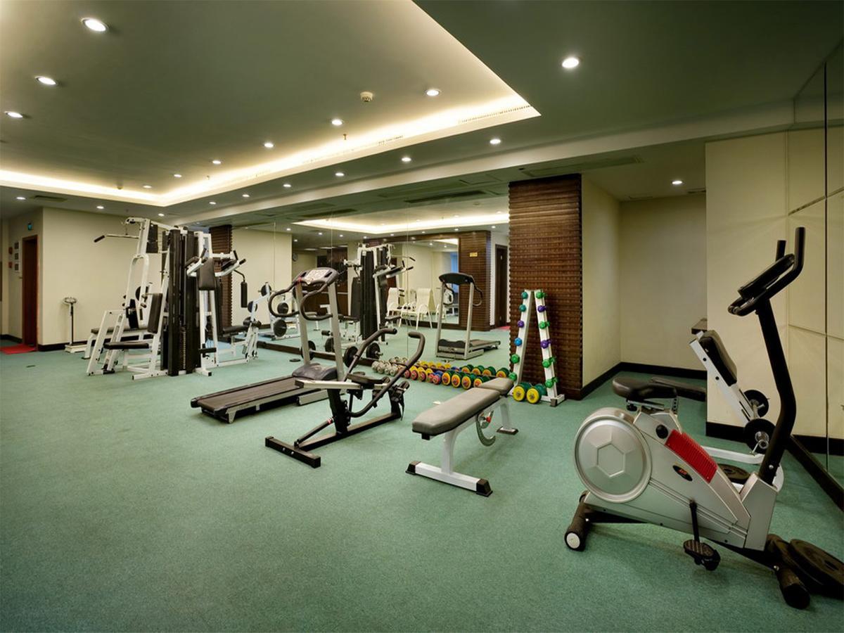 City Hotel ฝอซาน ภายนอก รูปภาพ